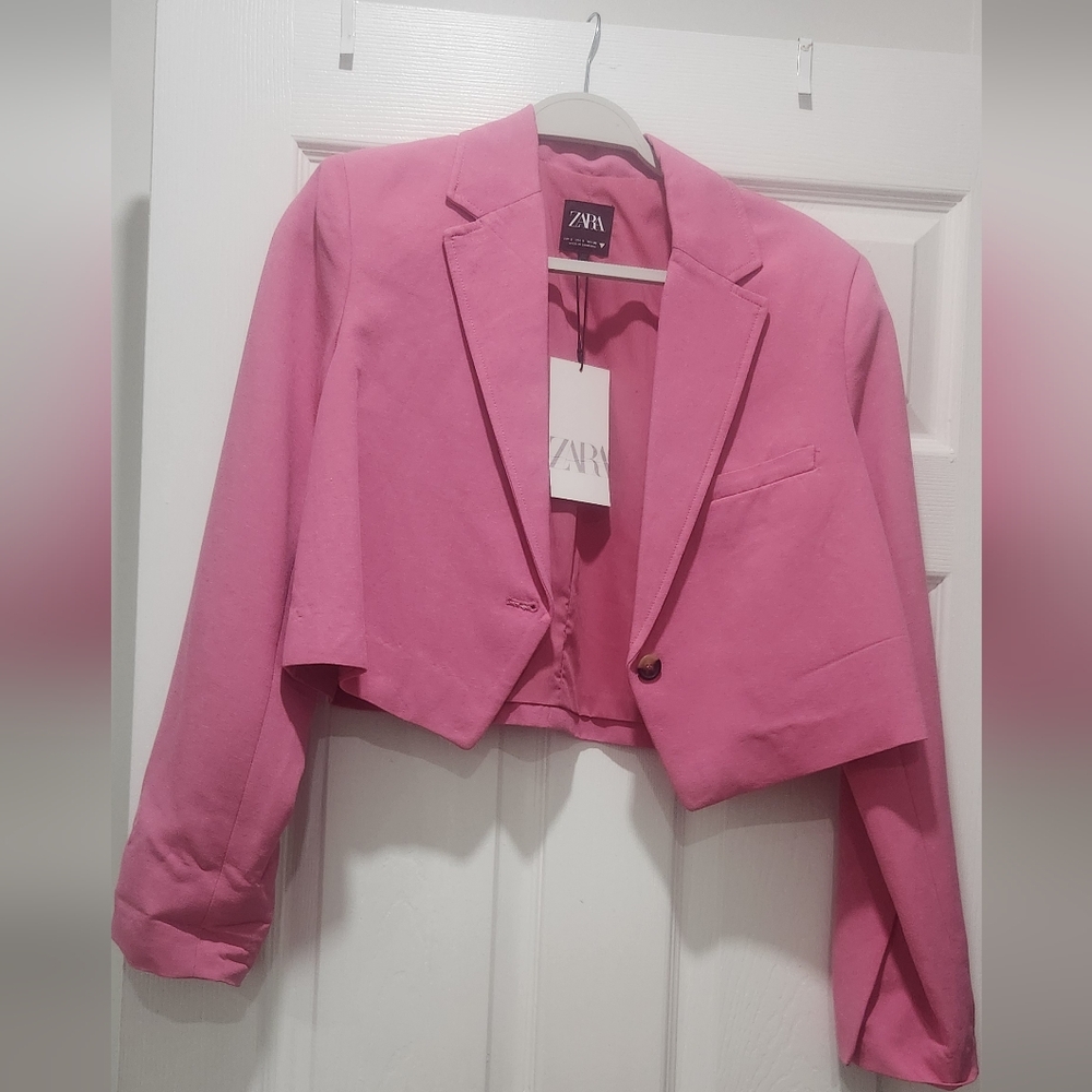 Zara Women's Pink Cropped Blazer